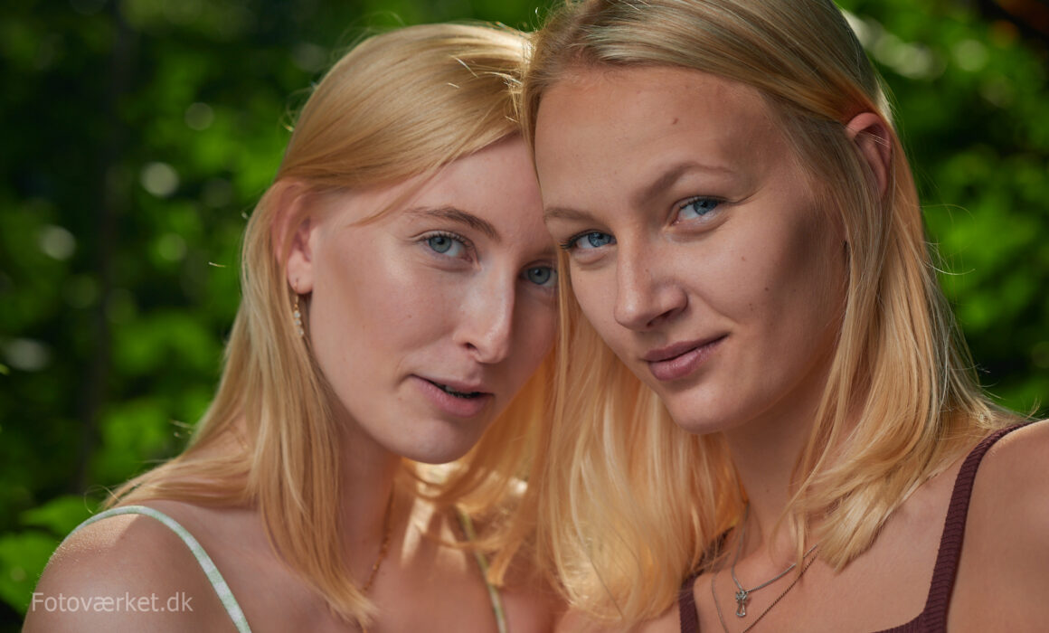 Veninderne Anna Schioldann Nielsen, og Kia Ekman, Charlottenlund Skov, september 2020